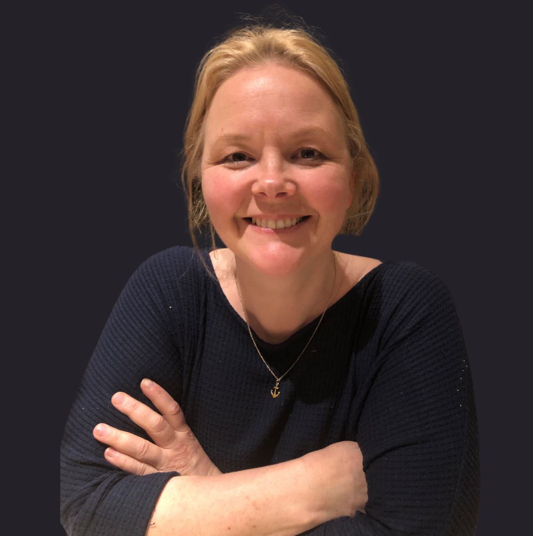 This image has an empty alt attribute; its file name is profilepic1.jpg